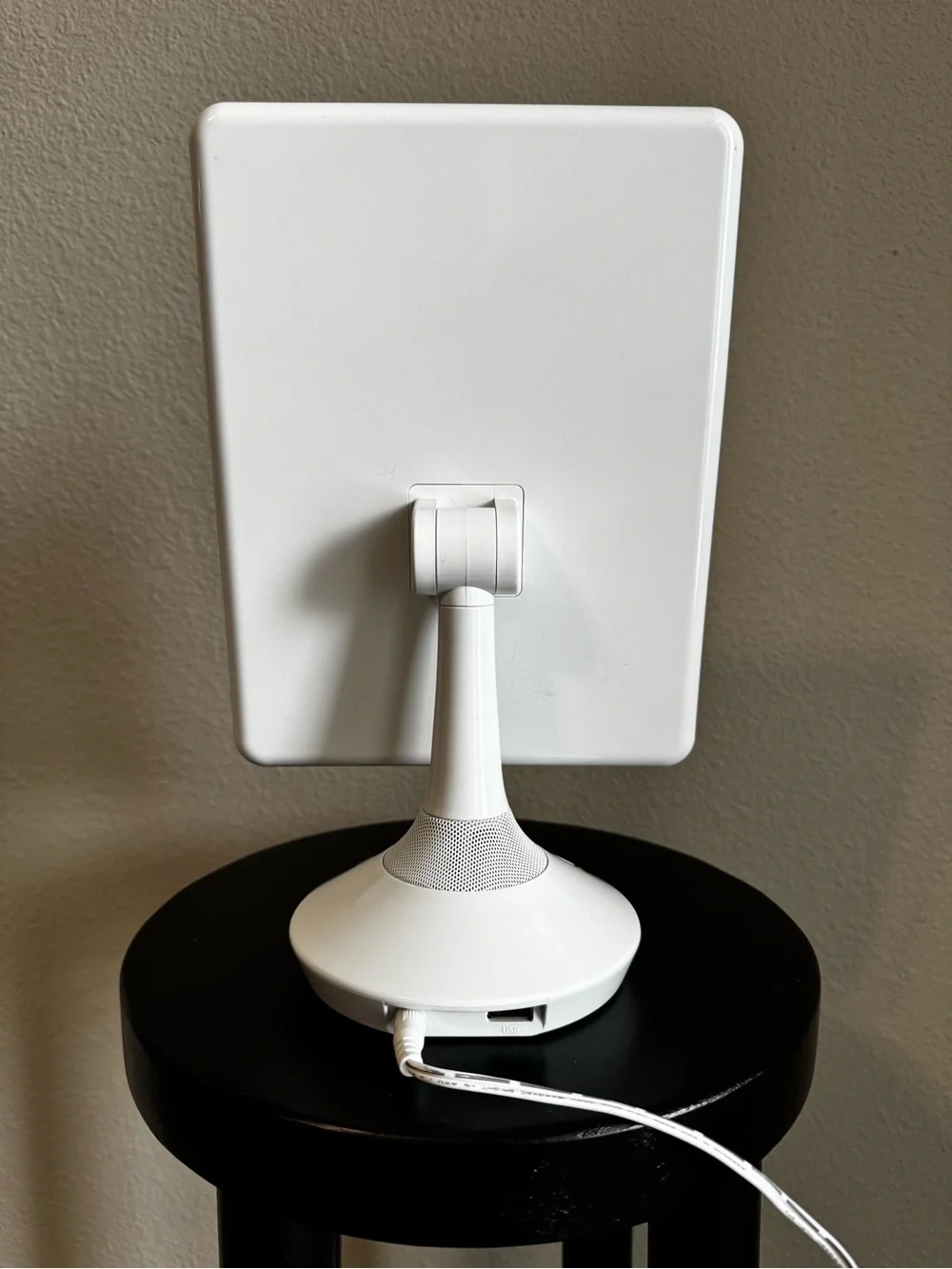 iHome White Lighted Bathroom Vanity Mirror with Speaker Base